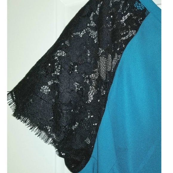 TORRID Size 00 0X XL Teal Blue Black Lace Sleeve Chiffon Blouse R $46 - Picture 5 of 7